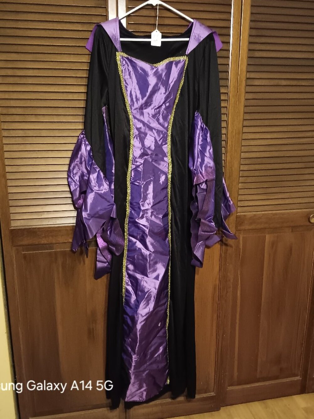 WAY TO CELEBRATE Evil Queen Costume Womens XL 14 16 Purple Black Gold Dres